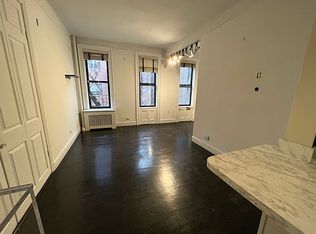 96 Perry St APT B8, New York, NY 10014