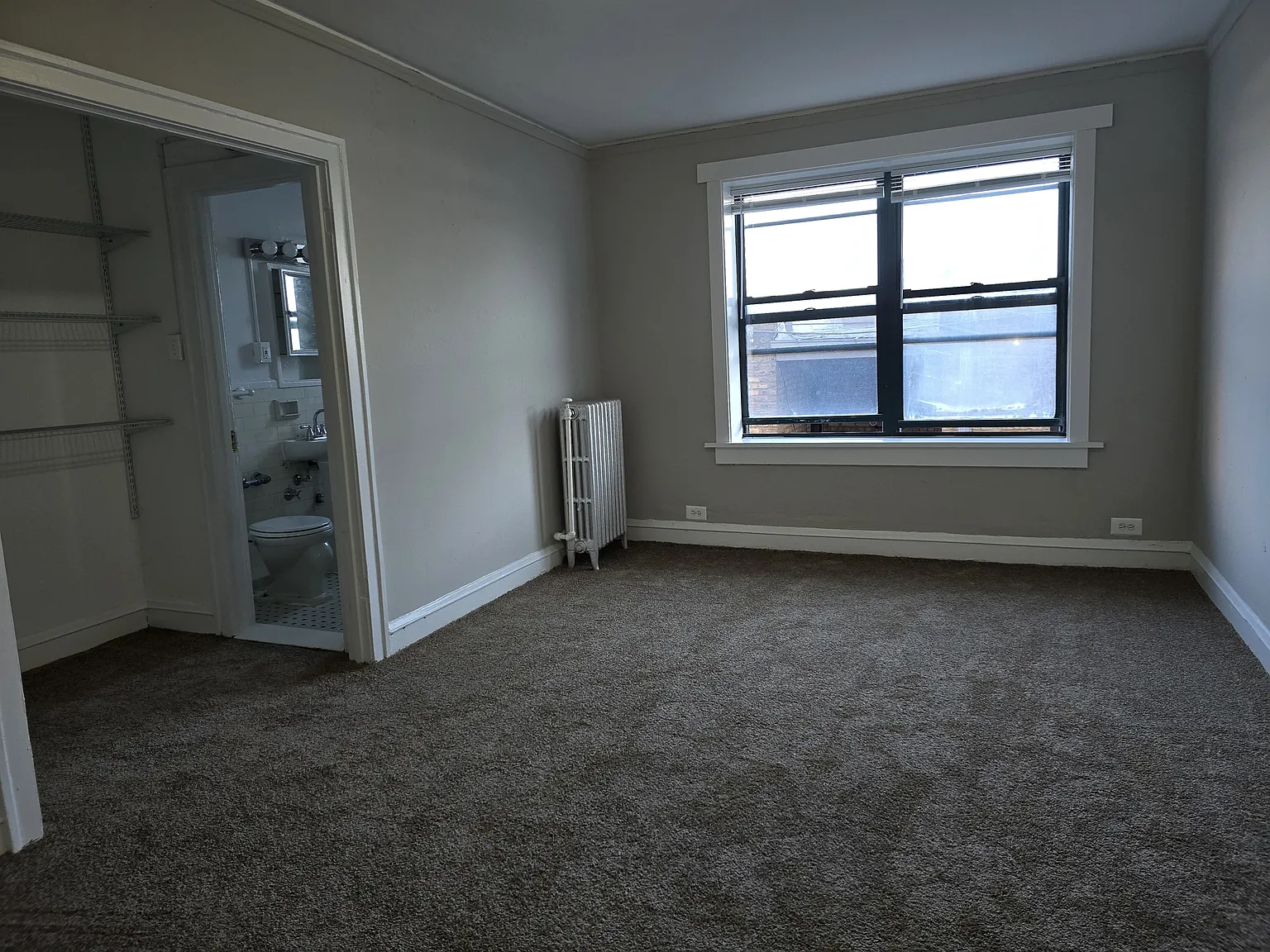Oak Crest — Photo 2