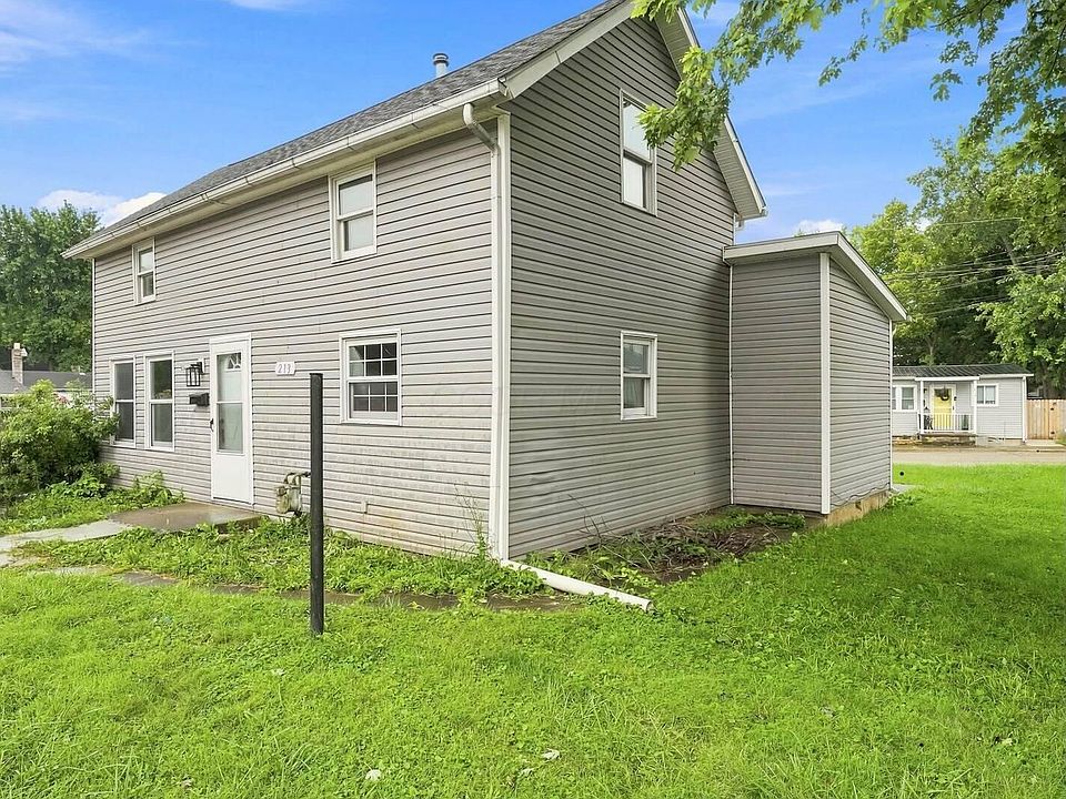 1st image of 213 Town St