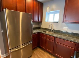 832 S Claremont Ave #3E, Chicago, IL 60612