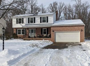 551 Treeside Dr, Stow, OH 44224