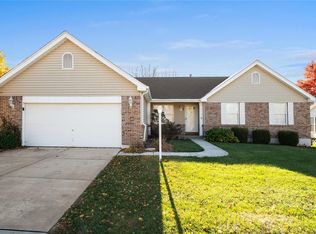 15425 White Oak Trail Dr, Florissant, MO