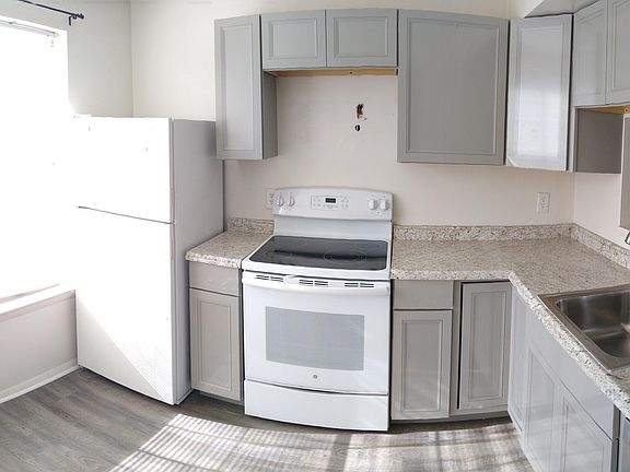 4th image of 3940 Pollypine Dr