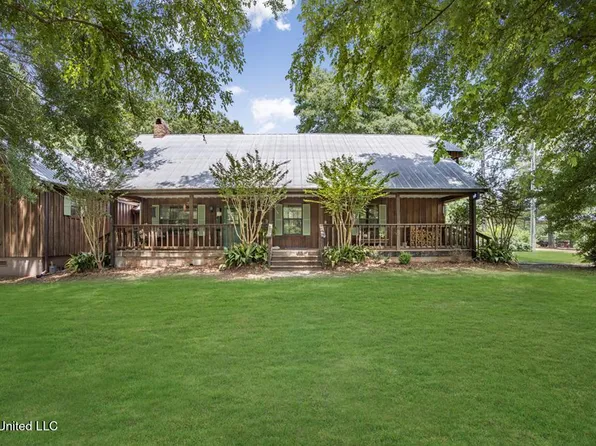 60 Day Ln, Columbia, MS 39429