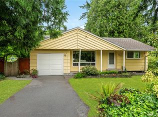 322 NE 194th St, Seattle, WA 98155
