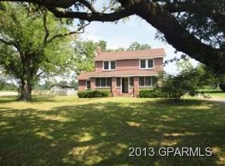 1374 Leggett Rd, Washington, NC 27889