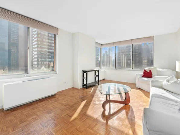 145 East 48th Street image 1 of 8