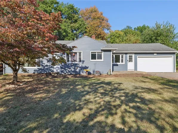 713 E State St, Barberton, OH 44203