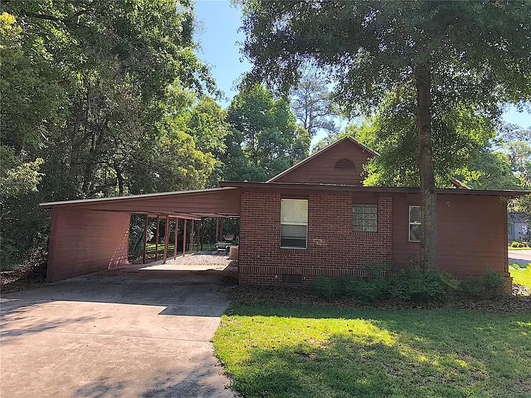 2060 NW 3rd Ave — Photo 15