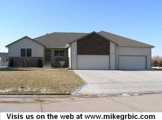 603 Autumn Glen Ct, Newton, KS 67114