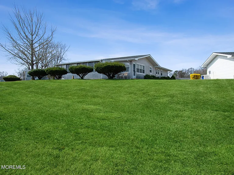 48 Watkins Rd — Photo 25