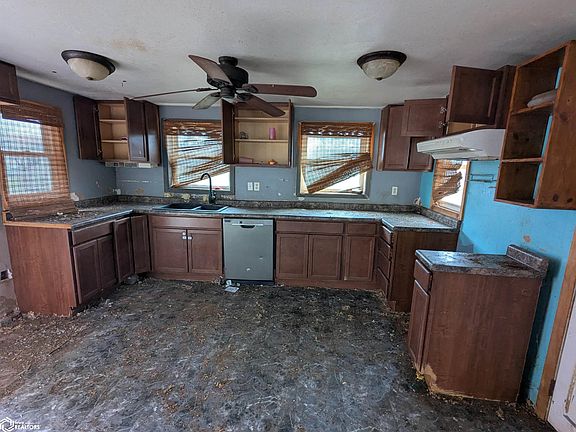 5th image of 103 W Sherrie Ln