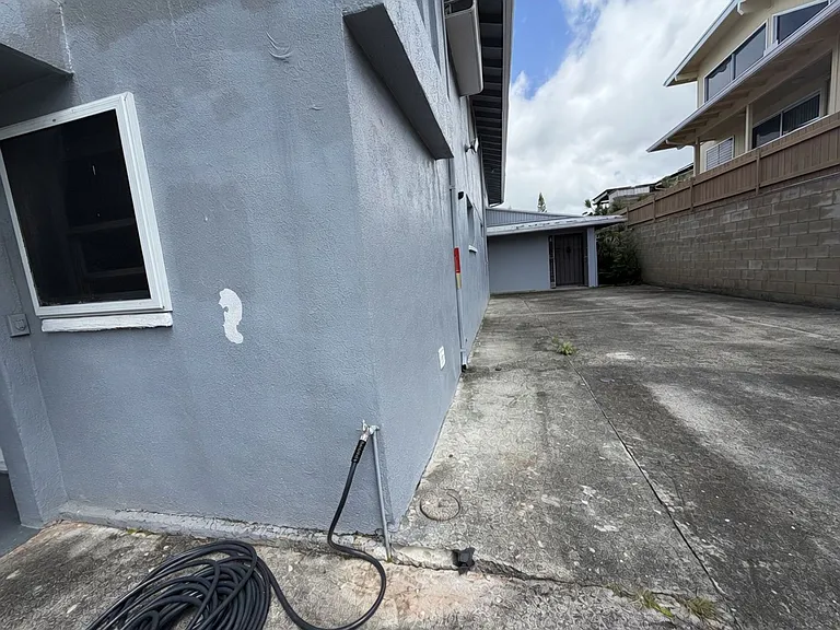 99-1350 Halawa Heights Rd #B — Photo 12