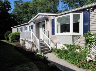 17 Hawthorne St, Rockland, MA 02370