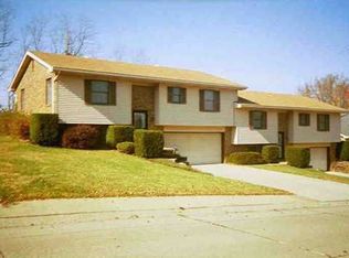 5657 Kenwood Dr, Newburgh, IN 47630
