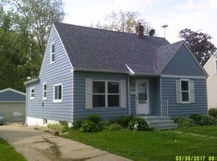 910 Edward St, Delavan, WI 53115