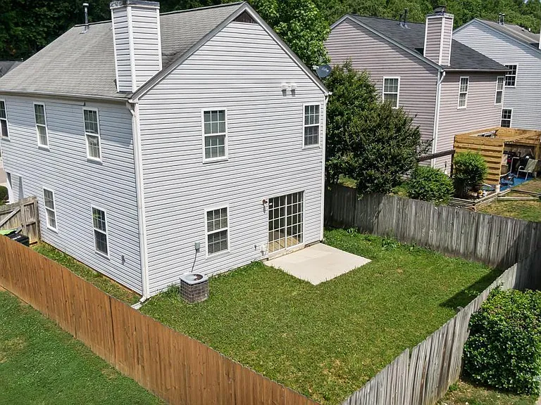 100 Lacombe Ct — Photo 19
