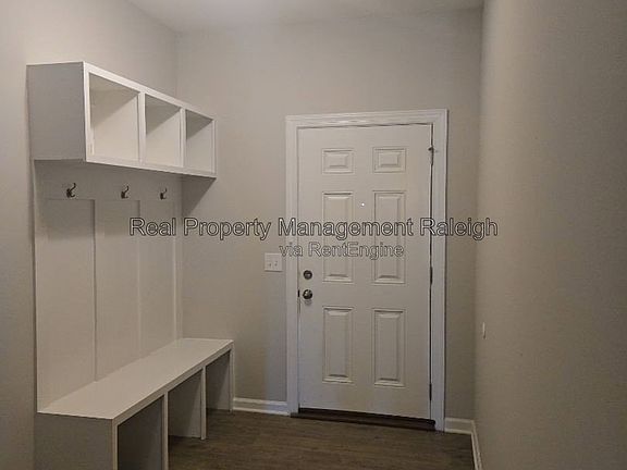 2nd image of 436 Leighann Ridge Ln