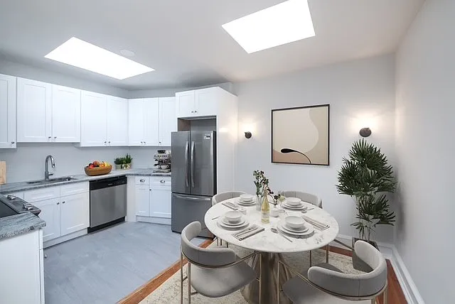 1 bed, 850 sqft, $1,725 — Photo 2
