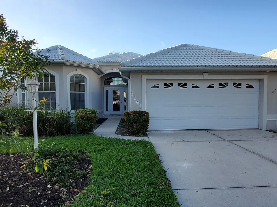 1141 Southlake Ct