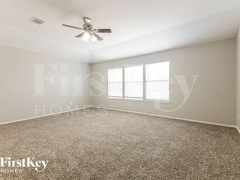 1412 Pine Ridge Rd — Photo 9