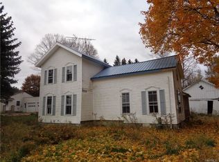 998 Chaffee Rd, Arcade, NY 14009