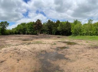 706 Mineral Wells St, Terrell, TX 75160