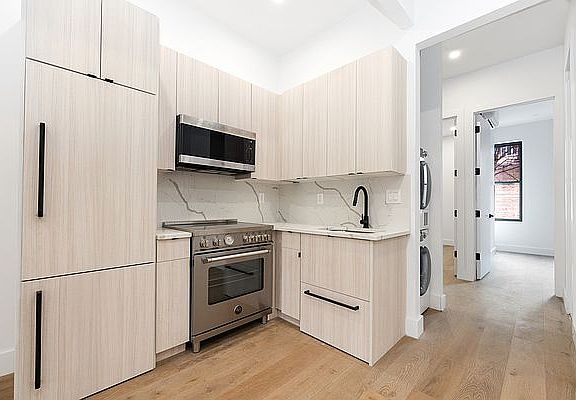 2nd image of 106 S 2nd St #5