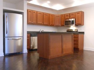 3320 W Cortland St #G, Chicago, IL 60647