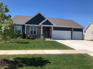 4419 Eagle Ridge Ln, Windsor, WI 53598