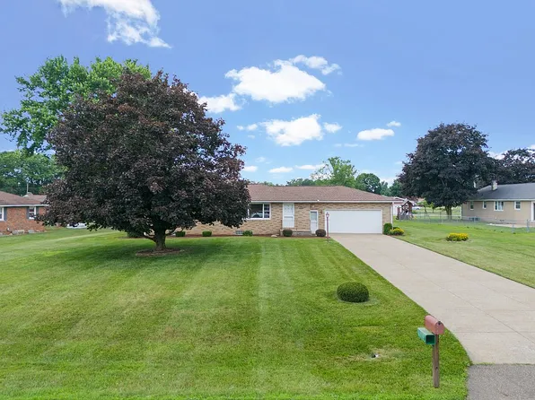 4798 Bali Dr, Akron, OH 44319