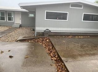 13647 Lakeshore Dr, Clearlake, CA 95422