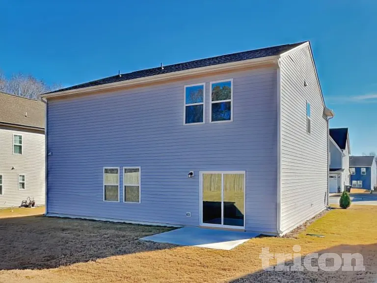 130 Lynnridge Dr — Photo 18