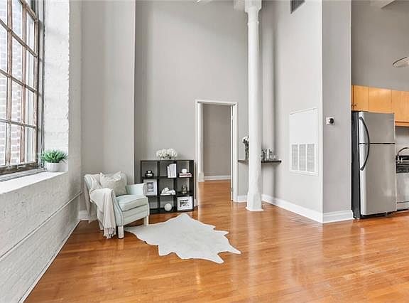 4th image of 920 Poeyfarre St APT 219