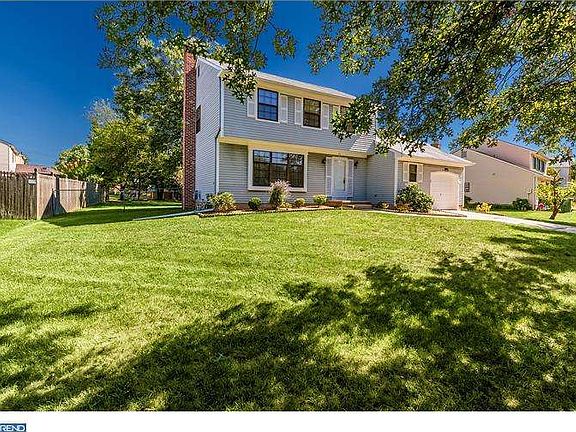 2nd image of 22 Tinsmith Ln