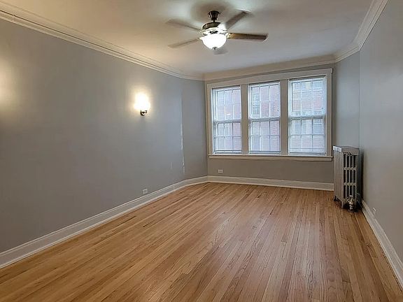 3rd image of 2523 W Winnemac Ave #3