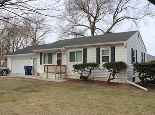 3235 N 12th St, Lincoln, NE 68521