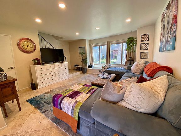 4th image of 1518 Eland Ln
