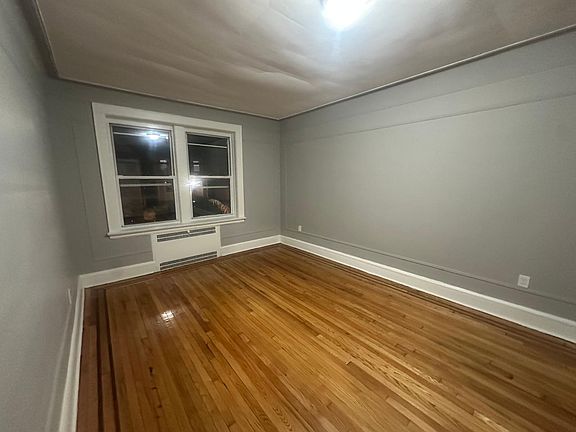 4th image of 420 Cherry St #A8