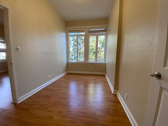 4th image of 901 Fell St