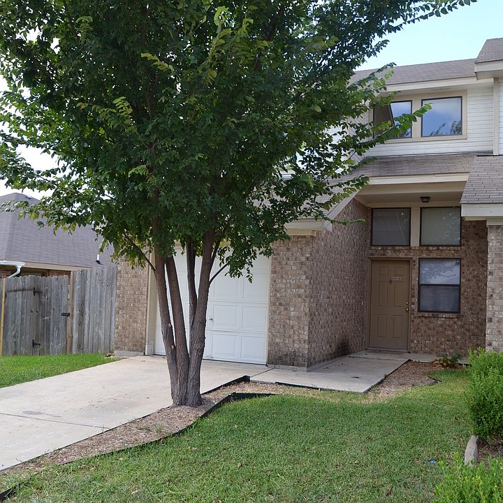 1st image of 304 Deloris Dr