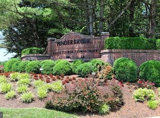 12156 Penderview Ter APT 1228, Fairfax, VA 22033