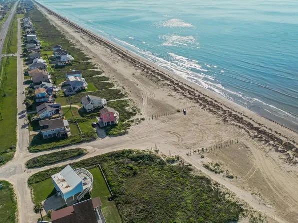 22502 Kennedy Dr #15, Galveston, TX 77554
