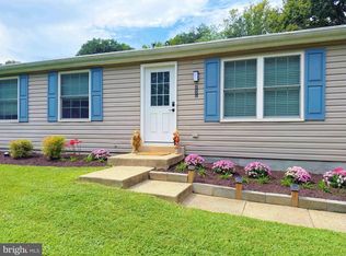 5364 Laura Belle Ln, Fairfax, VA 22032