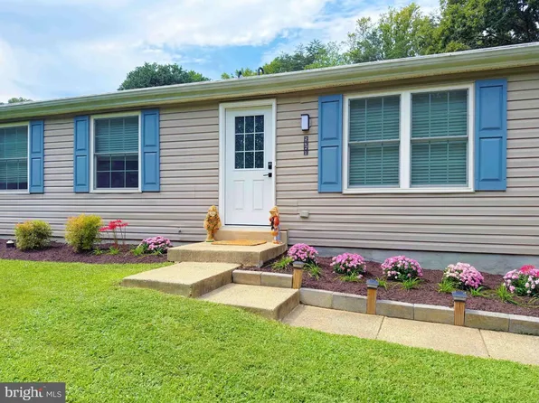 5364 Laura Belle Ln, Fairfax, VA 22032