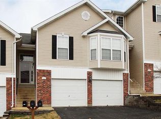 14458 Greencastle Dr, Chesterfield, MO 63017