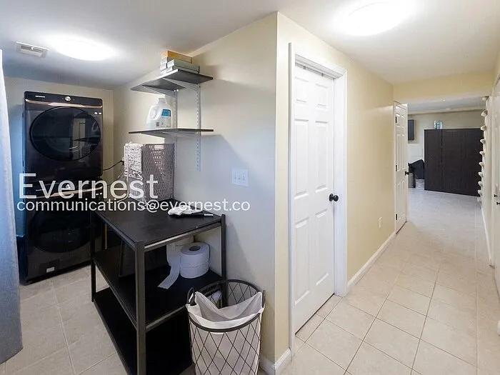 6405 Loch Crest Ct — Photo 19