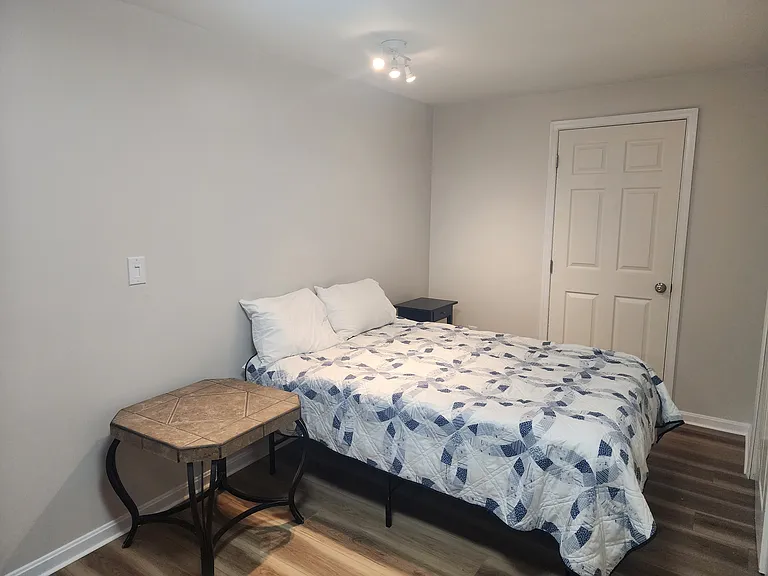9407 Horn Ave — Photo 8