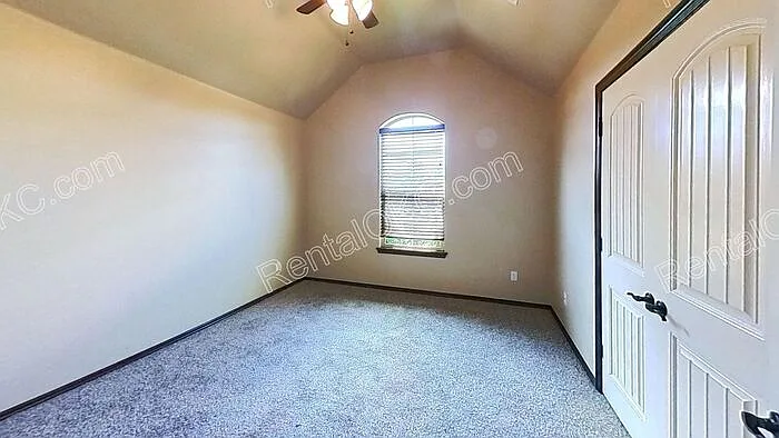 5824 Lost Deer Dr — Photo 8
