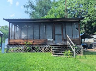 14 Park Blvd, Falling Waters, WV 25419